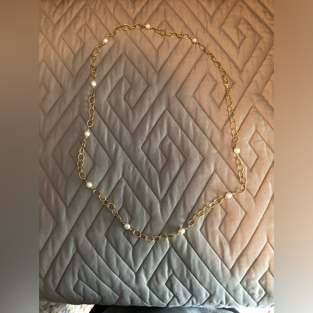 Womens necklace